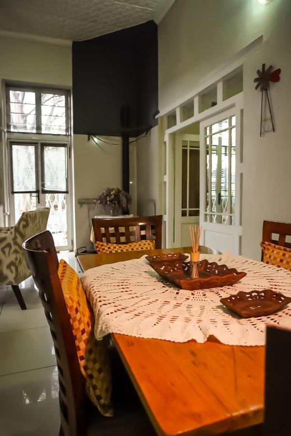 Ladybrand Heritage House Bagian luar foto